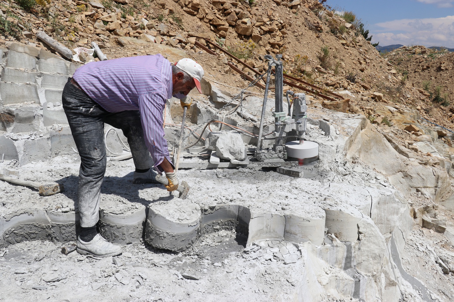 Ekmeğini taştan çıkaran son usta 31