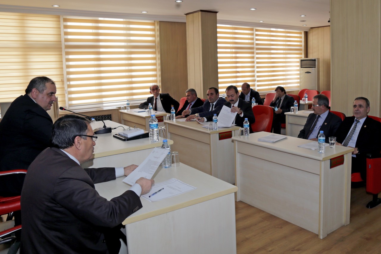 İl Özel İdaresi’nin 2014 Yılı Faaliyet Raporu Kabul Edildi 1