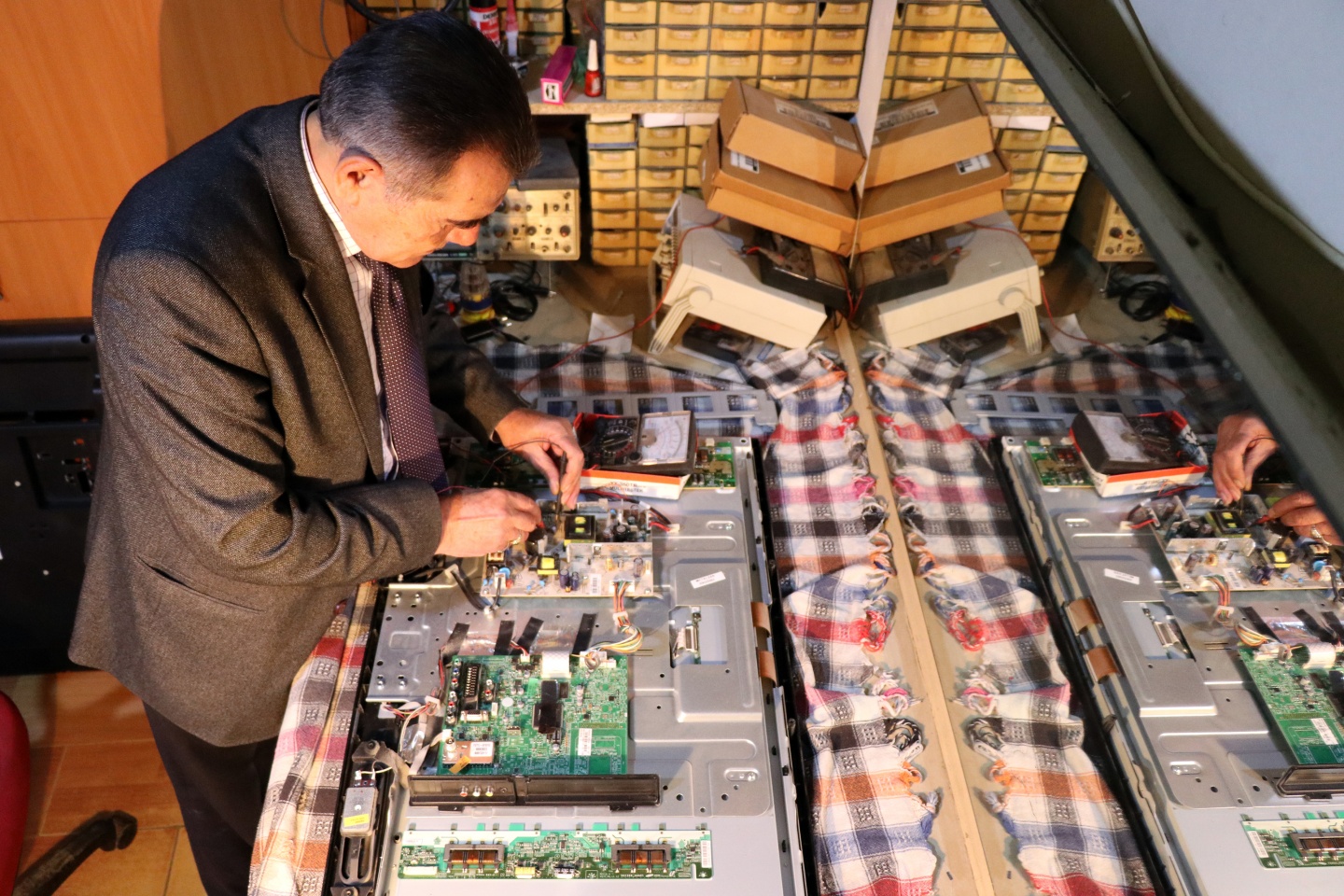 Gümüşhane’den bir Radyocu Nihat Usta geçti 4