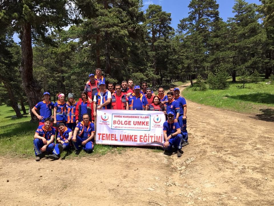 Bölge UMKE temel eğitimi Gümüşhane’de yapıldı 3