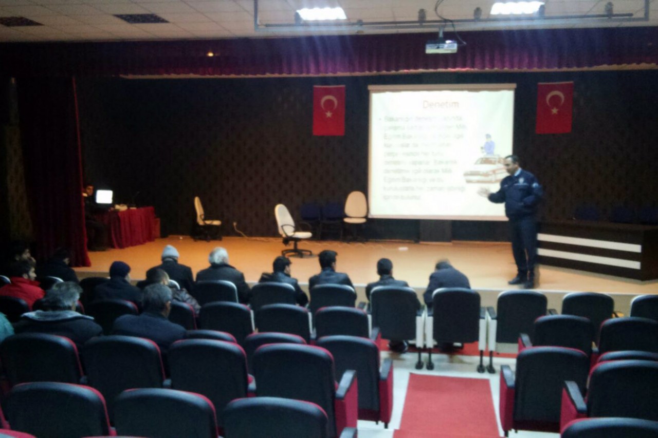 Kelkit’te servis şoförlerine eğitim verildi 2