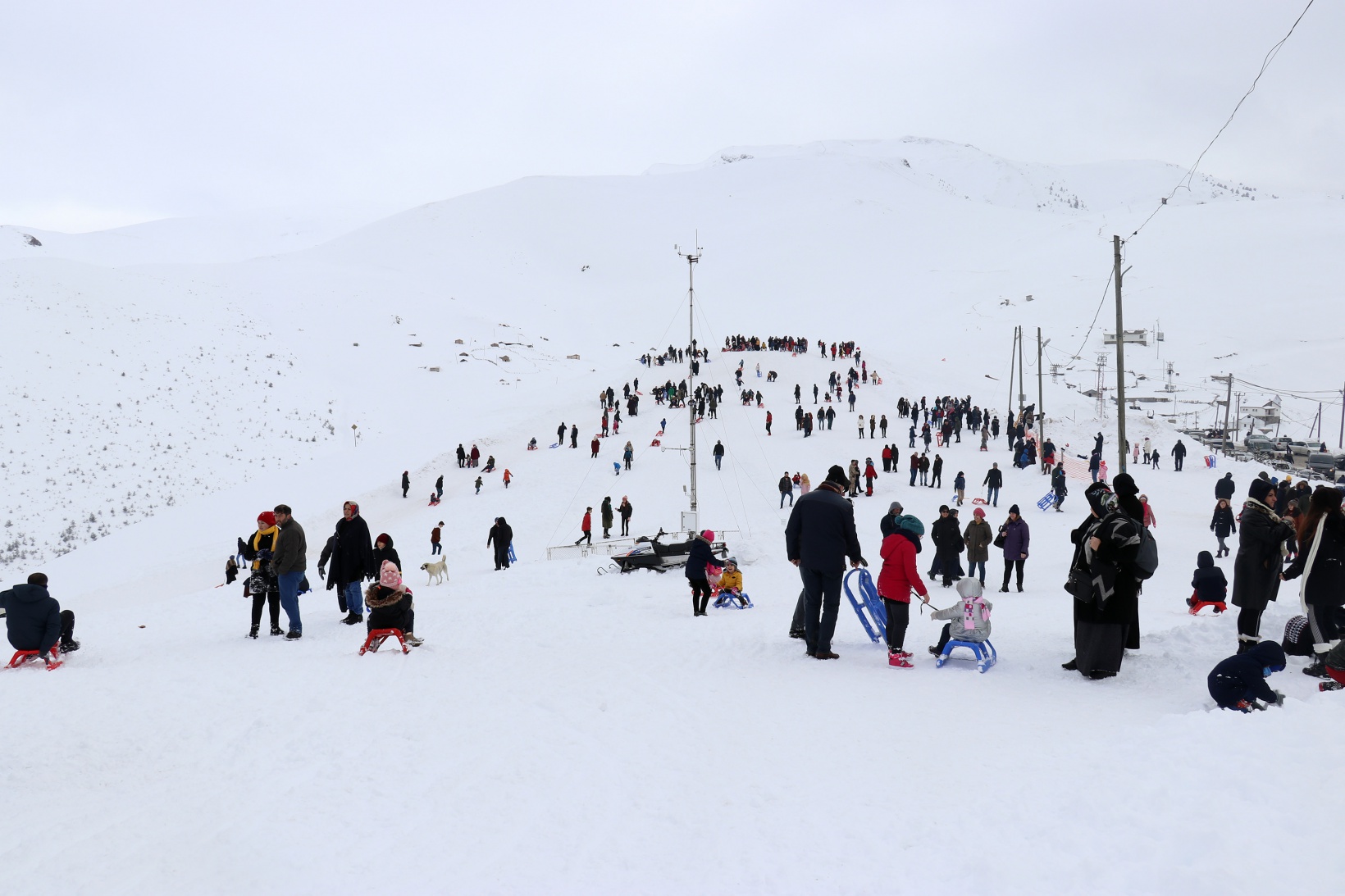 Zigana dağı yarıyıl tatilinde doldu taştı 22