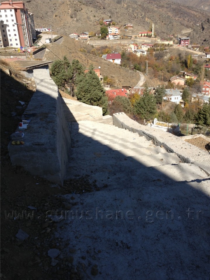 Belediye'den Her Mahalleye Yeni Bir Merdiven 7