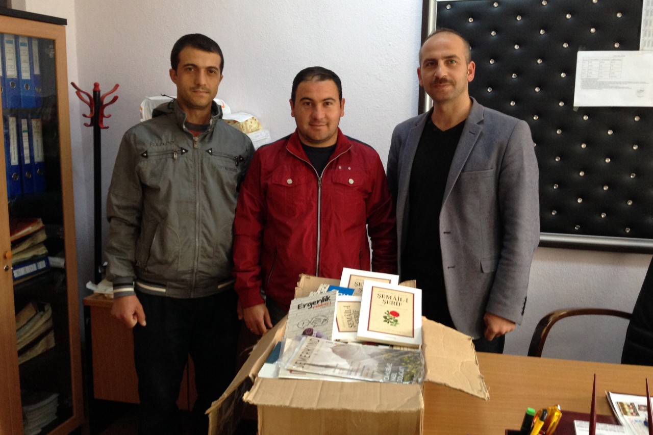 Semerkand Vakfından anlamlı karne hediyesi 1