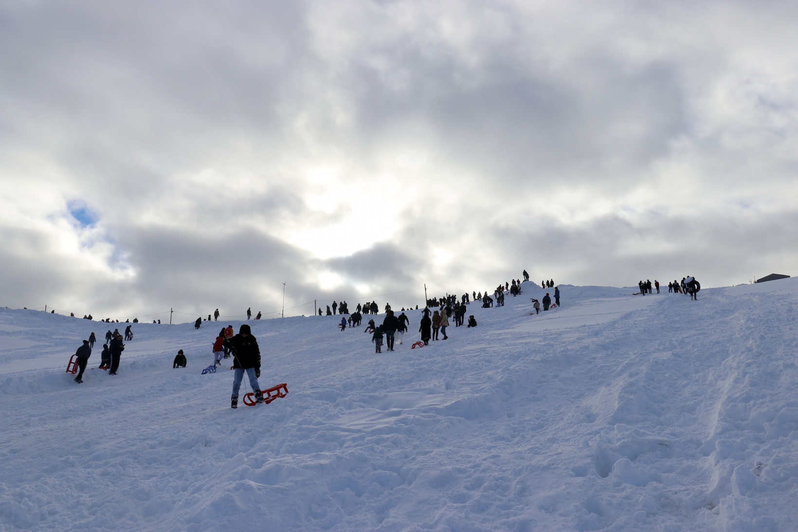 Zigana dağı yarıyıl tatilinde doldu taştı 16