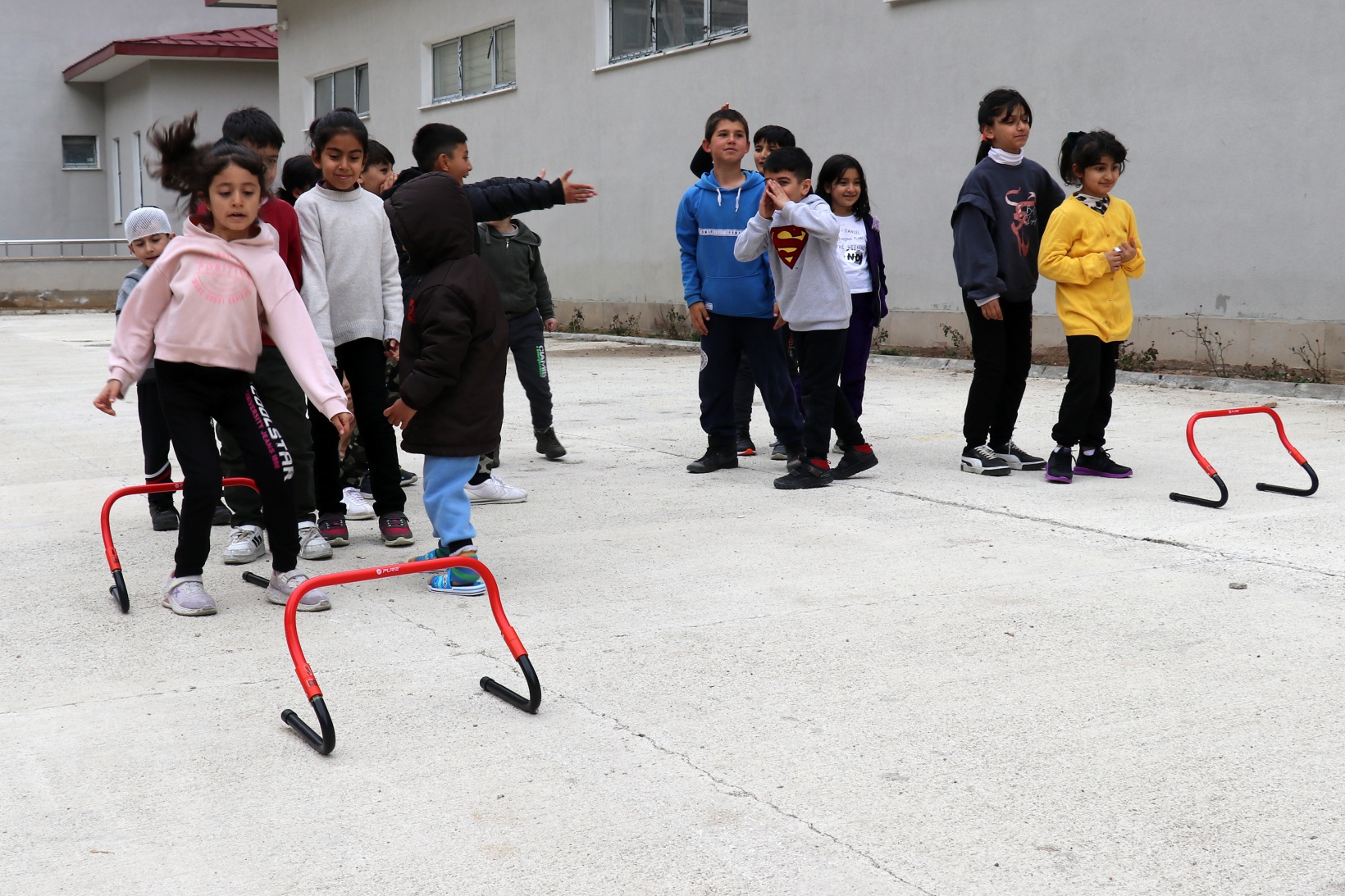Depremzede çocuklar depremin etkilerini sporla atıyorlar 3