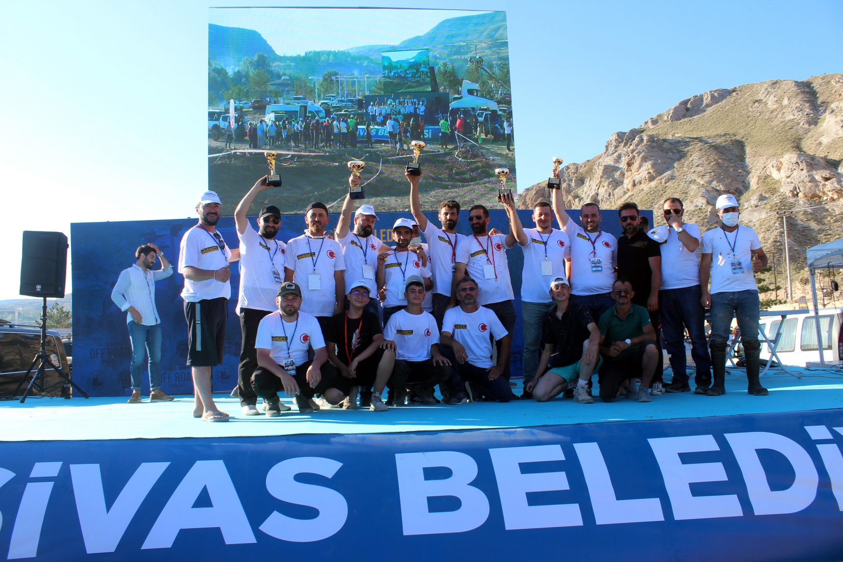 Off-Roadcılarımızdan 5 kupa birden 24