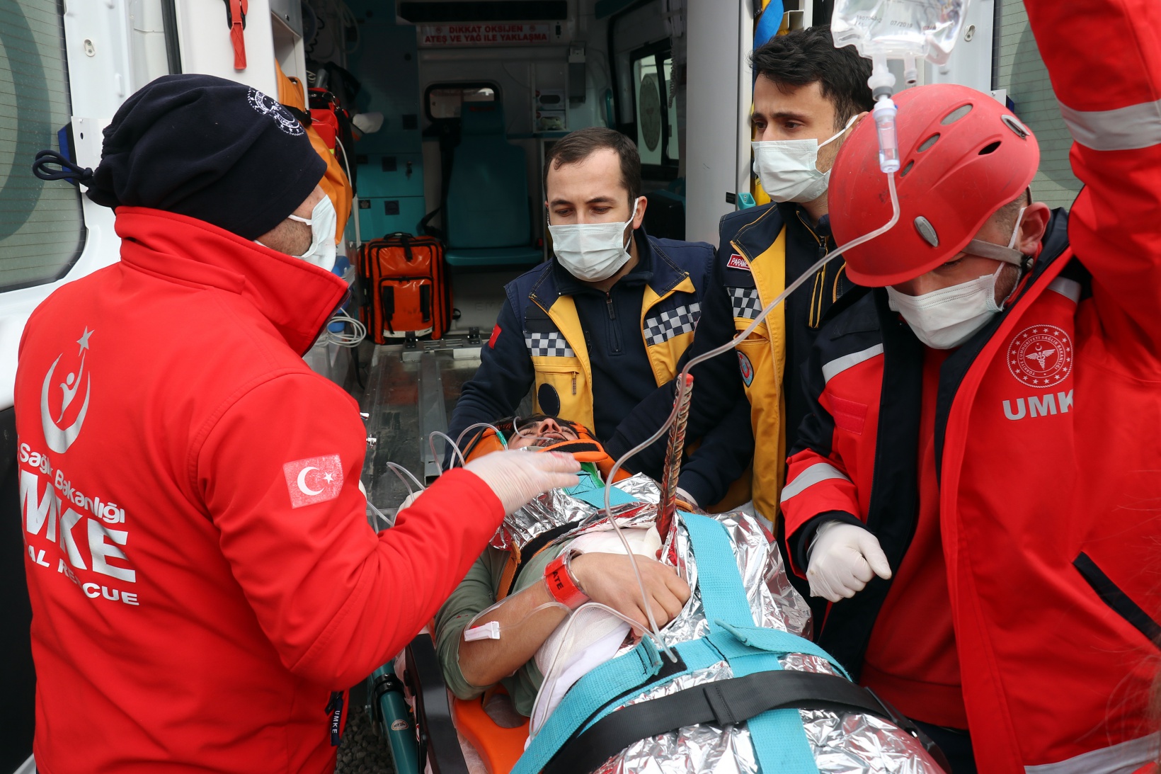 Gümüşhane UMKE’den nefes kesen tatbikat 12