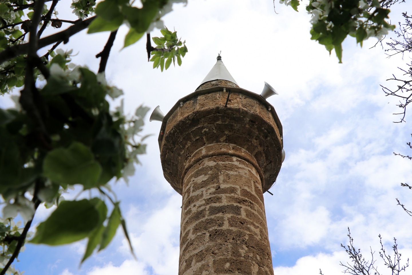 Torul'daki 600 yıllık caminin ilginç özellikleri 21