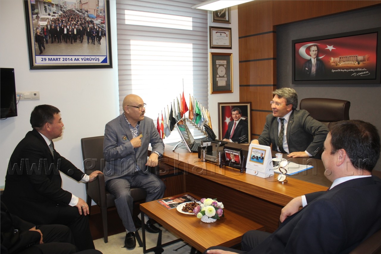 Ünlü Belgesel Yapımcısı Umarov Milletvekili Üstün’ü Ziyaret Etti 1