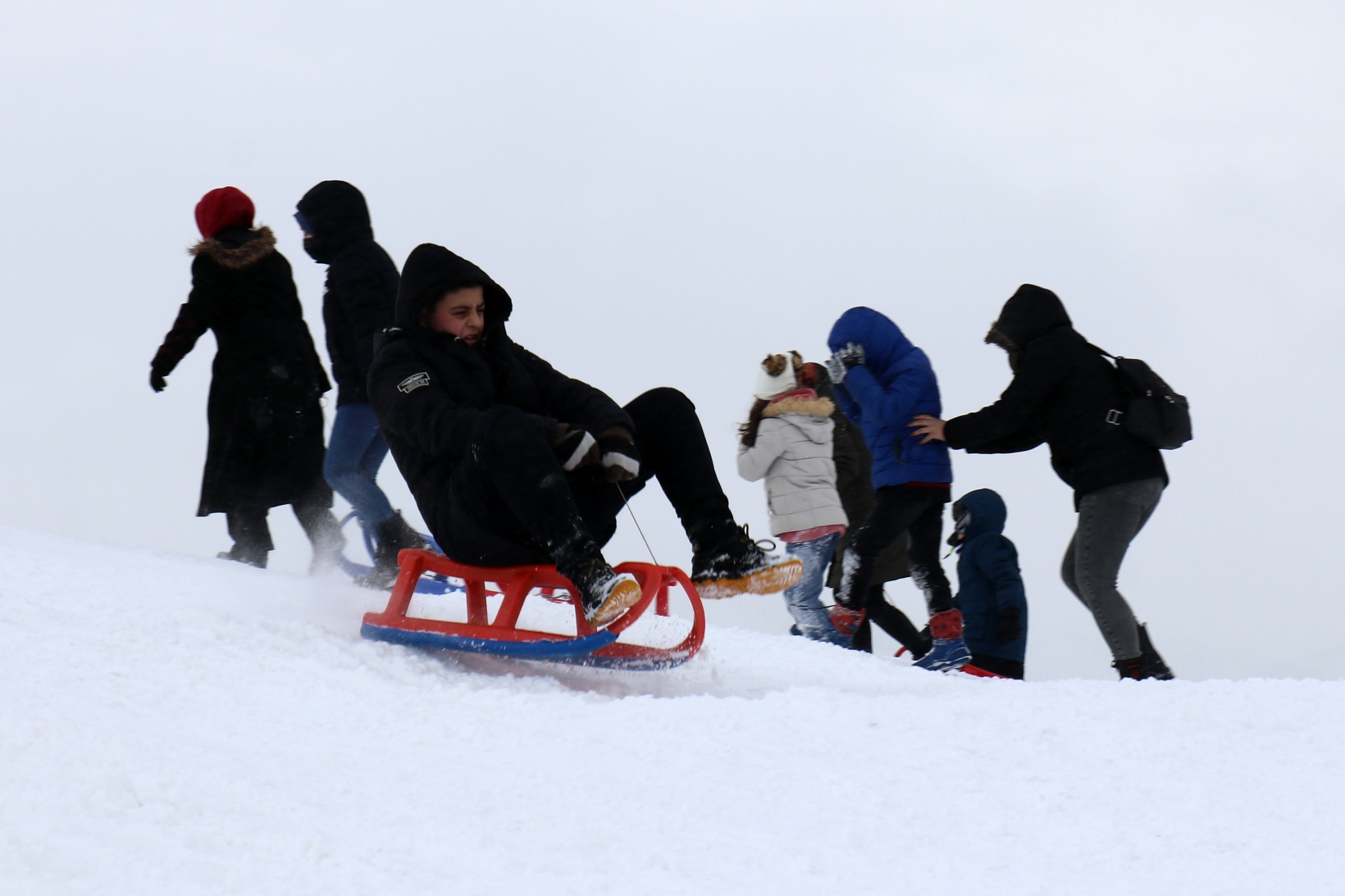 2 bin 100 metrede çığlık sesleri kahkaha seslerine karıştı 5