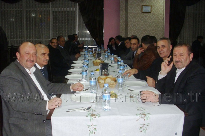 AK Parti Kongresine Doğru 3