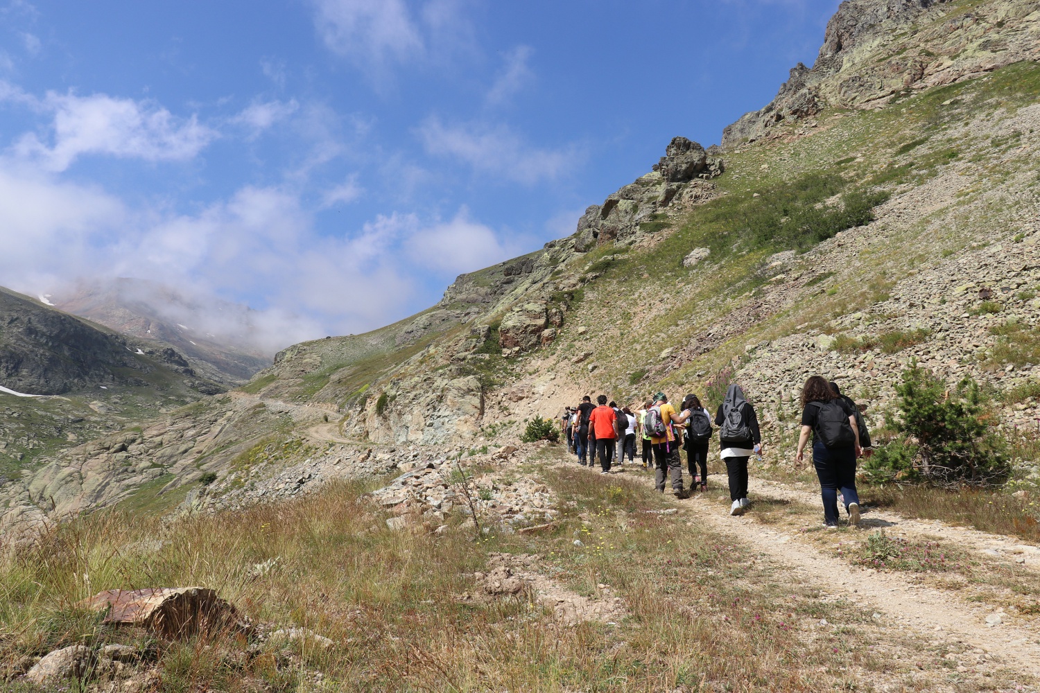 Yüksek zirvelerin cenneti: Artabel Gölleri Tabiat Parkı 73