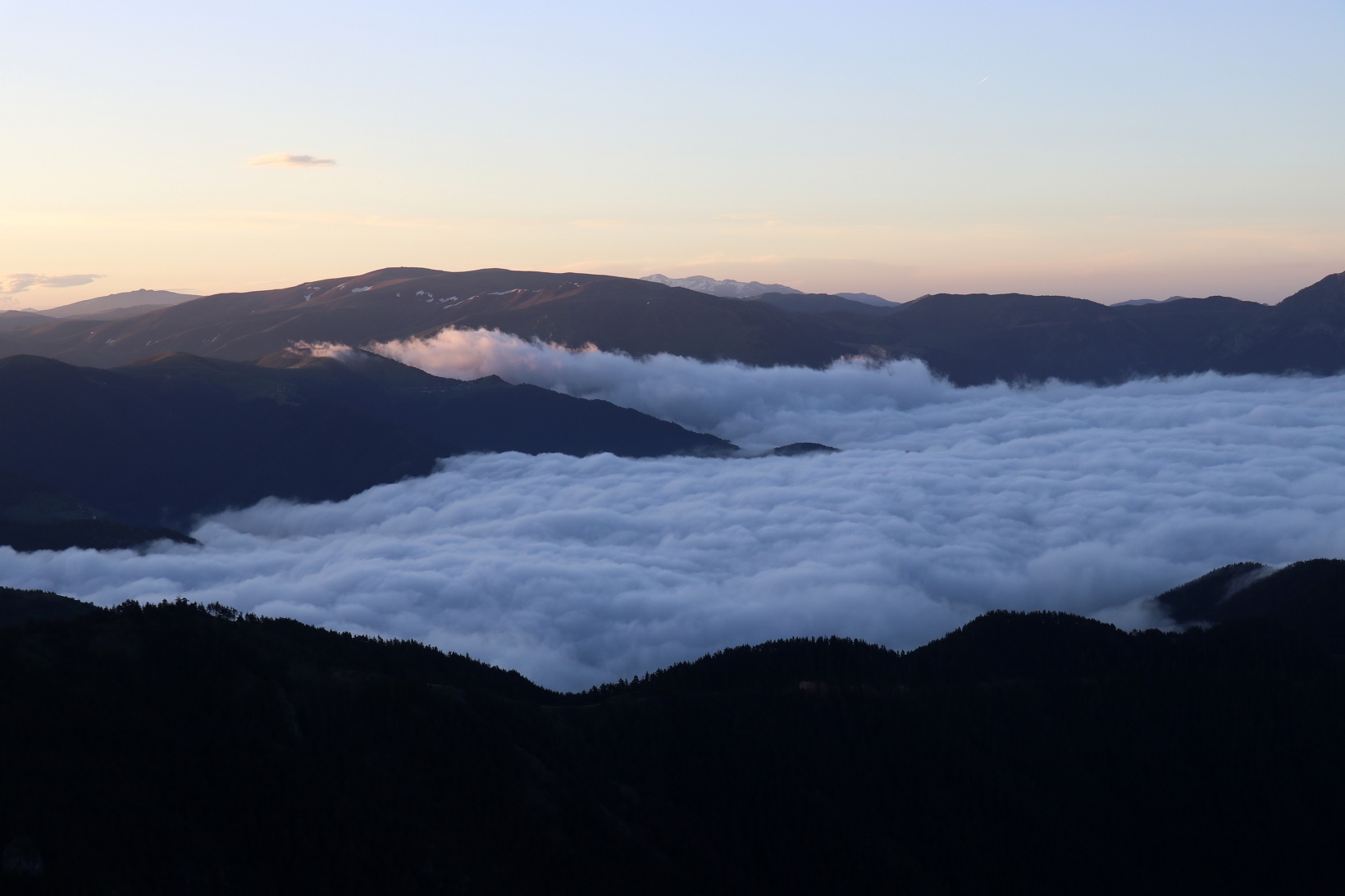 Gümüşhane’de eşsiz sis denizi manzarası 16