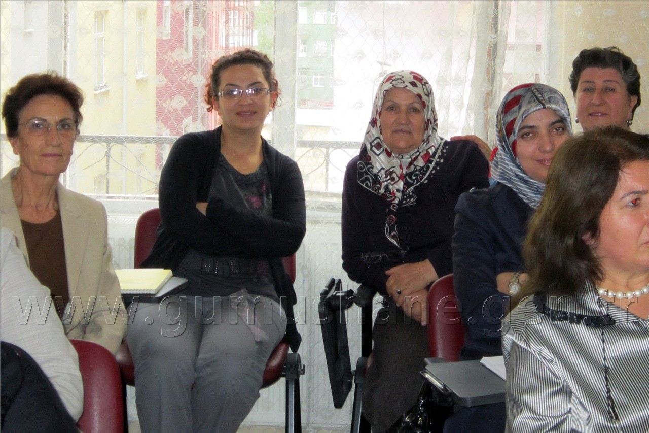 Gümüşhaneli Kadınlara Siyaset Dersi 4