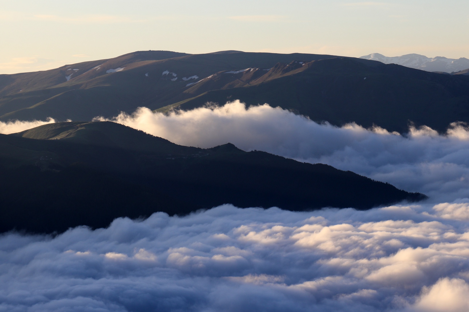 Gümüşhane’de eşsiz sis denizi manzarası 13