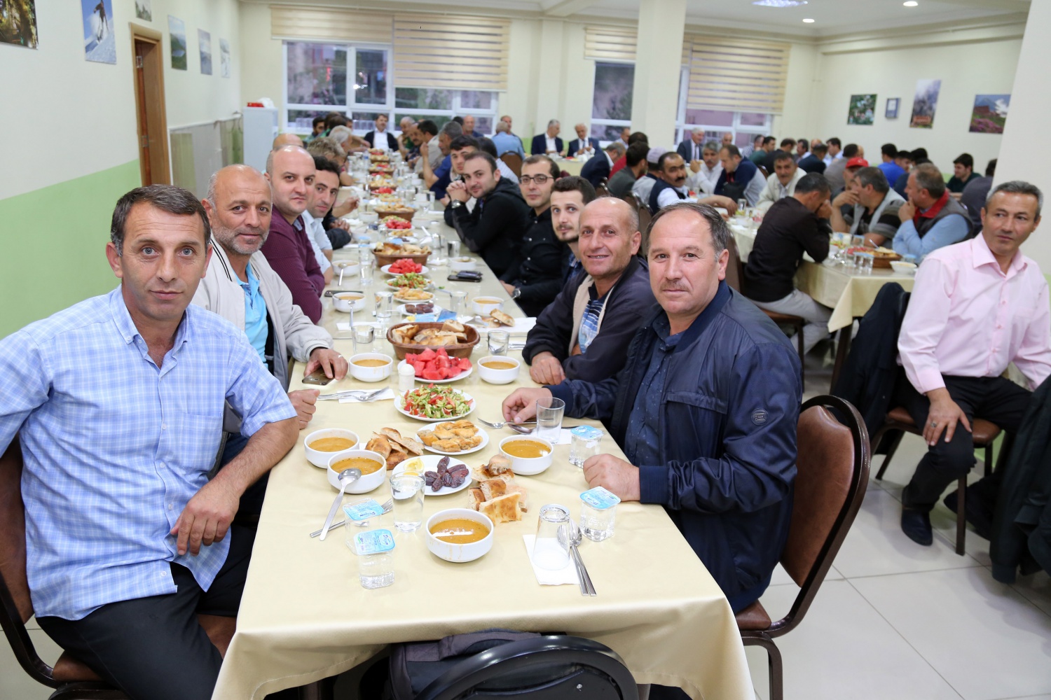 İl Özel İdaresi’nin emekçileri aynı iftar sofrasında buluştu 5