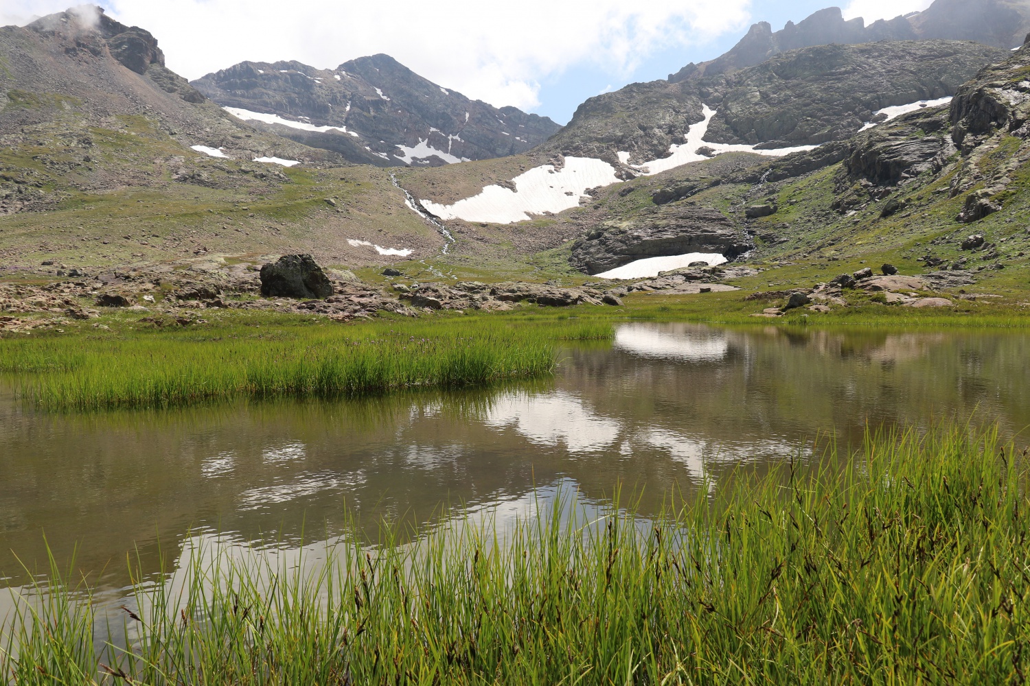 Yüksek zirvelerin cenneti: Artabel Gölleri Tabiat Parkı 60