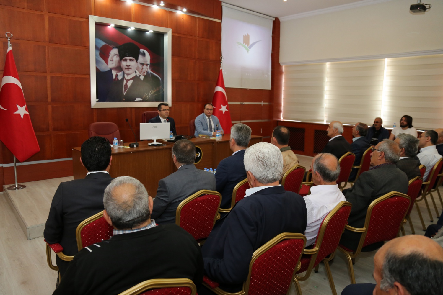 Gümüşhane’de köy muhtarları imar barışı hakkında bilgilendirildi 9