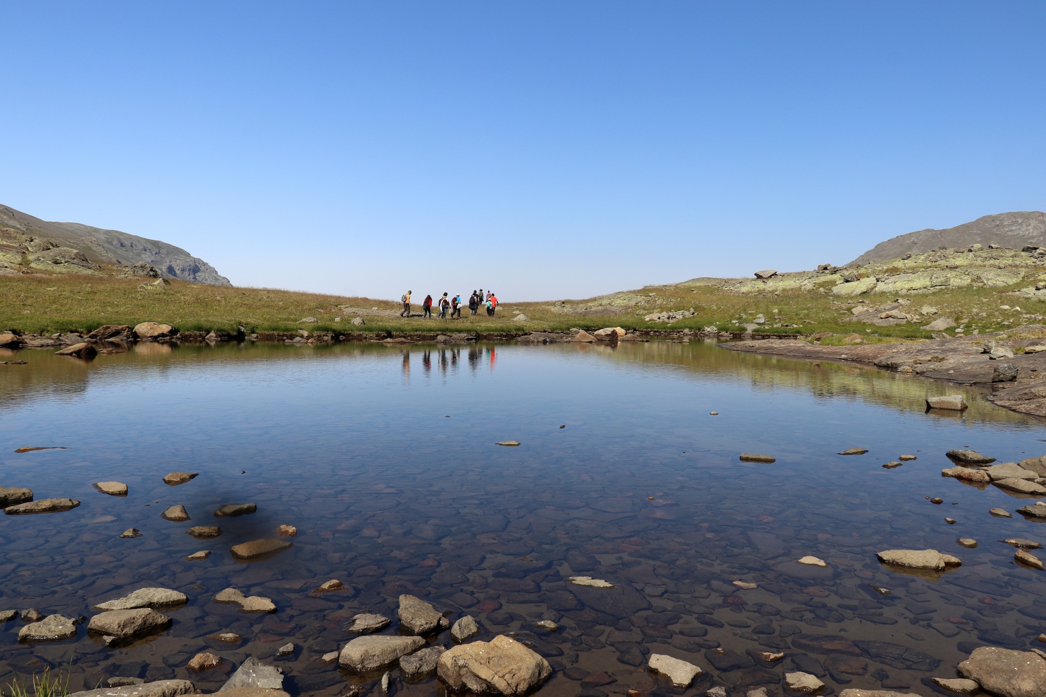 Yüksek zirvelerin cenneti: Artabel Gölleri Tabiat Parkı 17