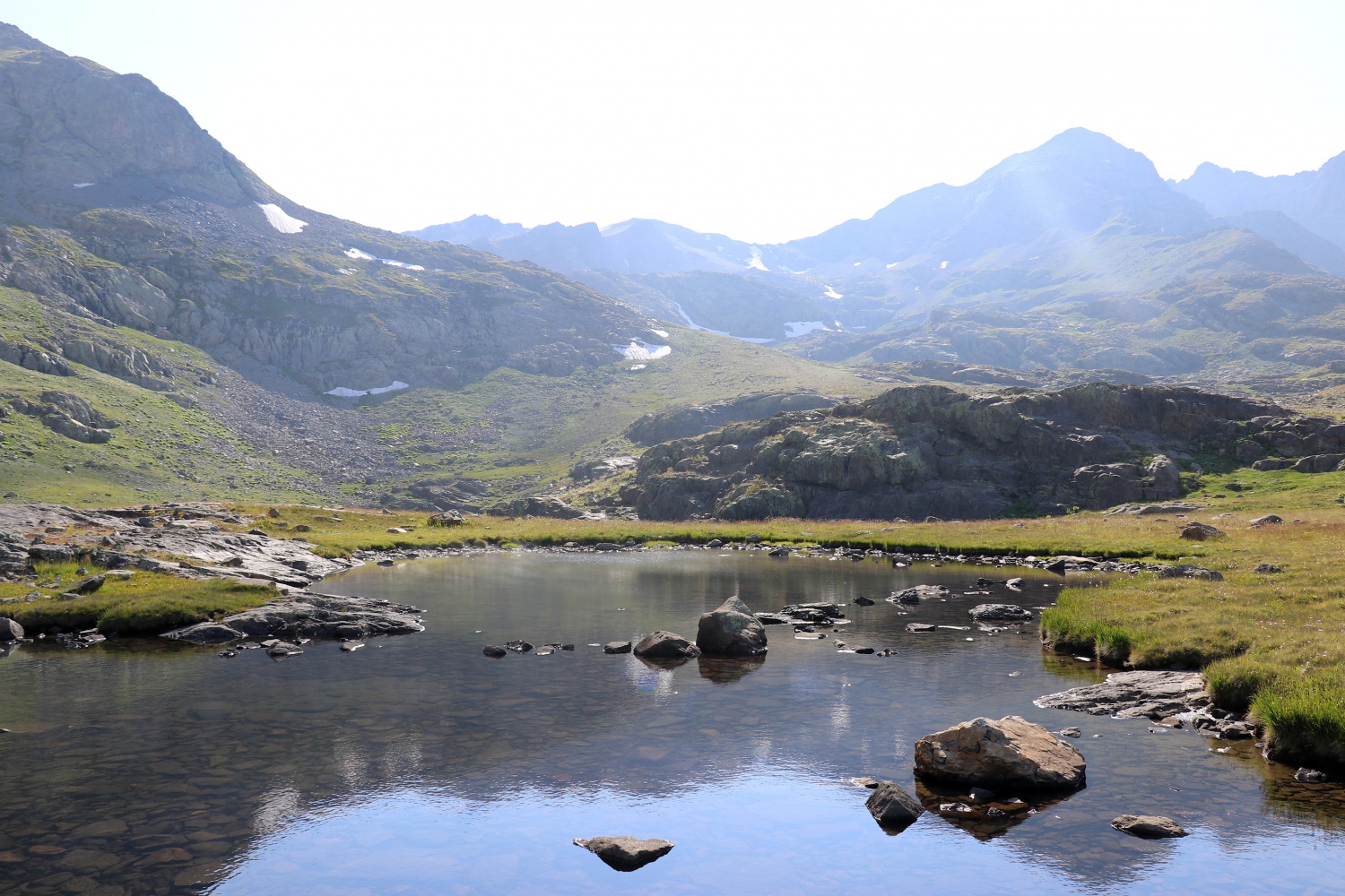 Yüksek zirvelerin cenneti: Artabel Gölleri Tabiat Parkı 21