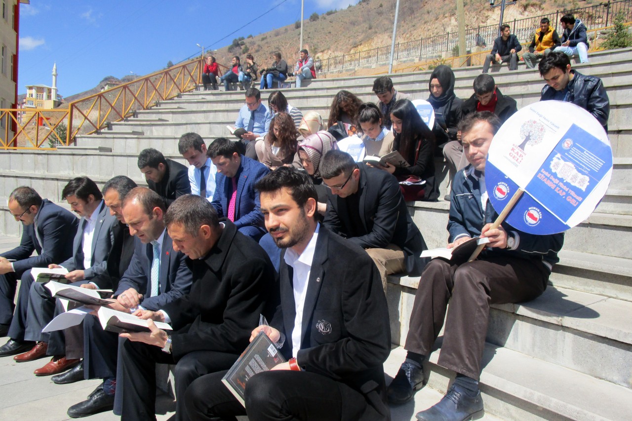 Genç Memur-Sen'den Kitap Okuma Eylemi 2