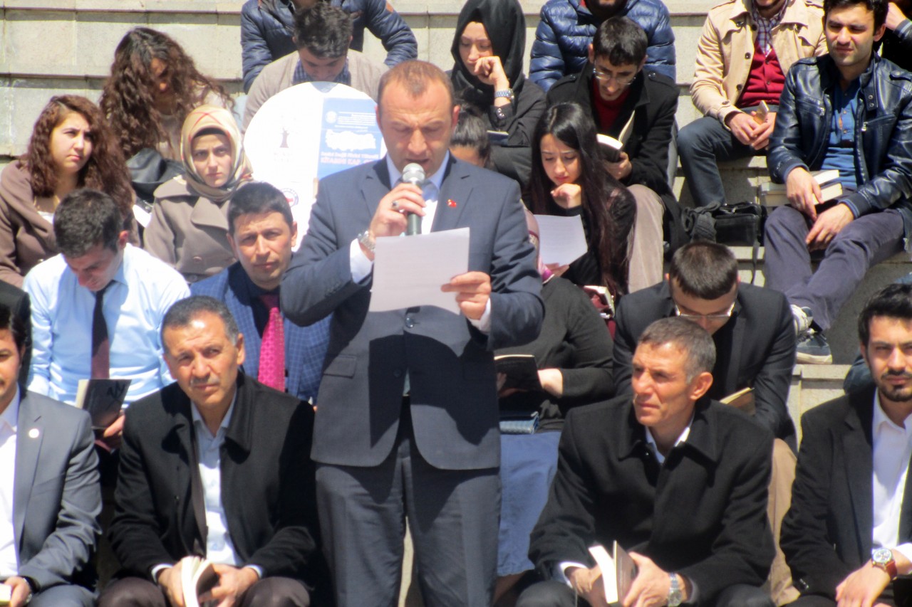 Genç Memur-Sen'den Kitap Okuma Eylemi 3