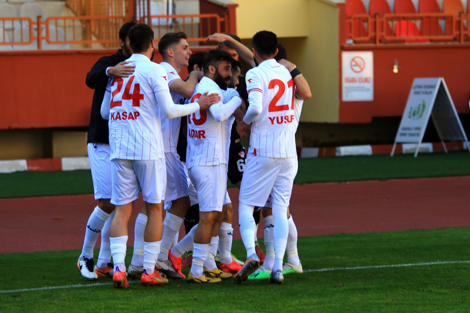 Gümüş evinde 1 puan aldı 3