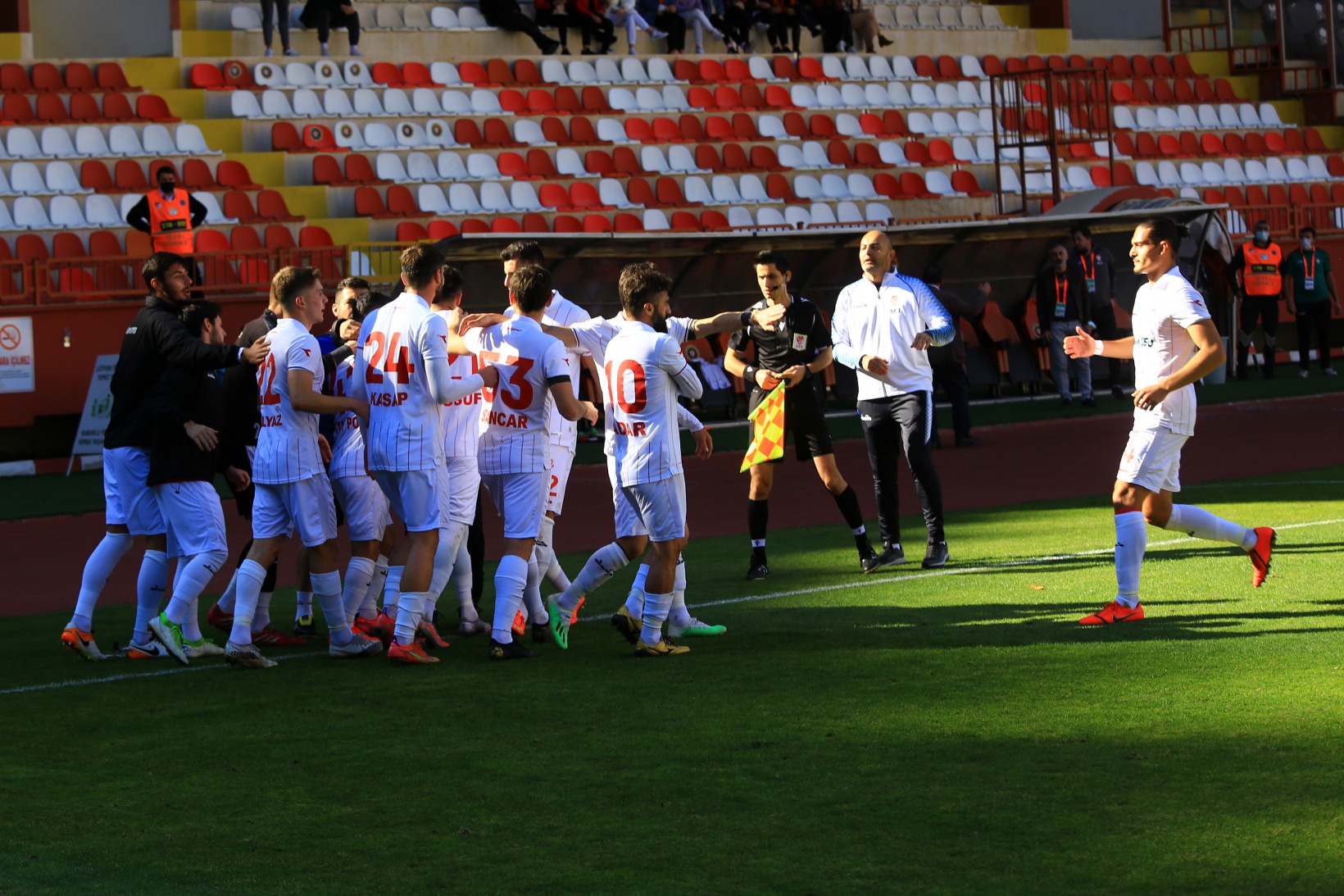 Gümüş evinde 1 puan aldı 5