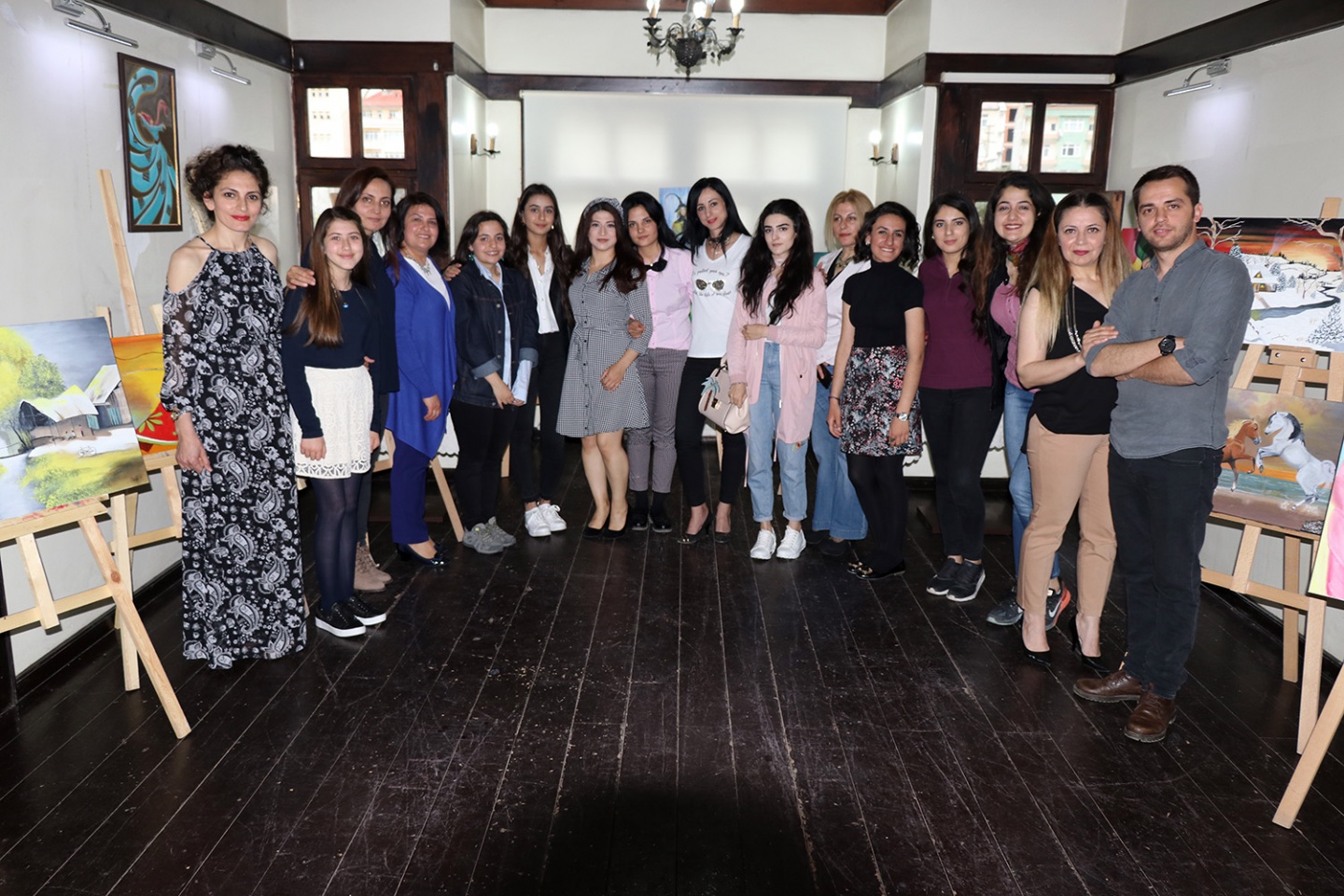 6 aylık emeklerini sergilediler 7