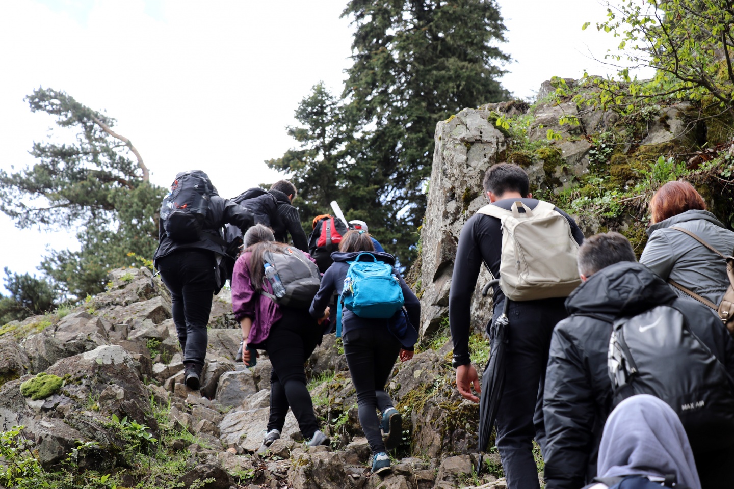 Gümüşhaneli dağcılardan bulutların üzerinde yürüyüş 84