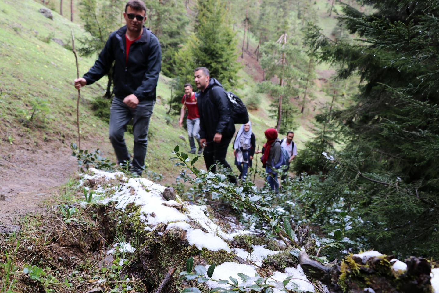 Gümüşhaneli dağcılardan bulutların üzerinde yürüyüş 12
