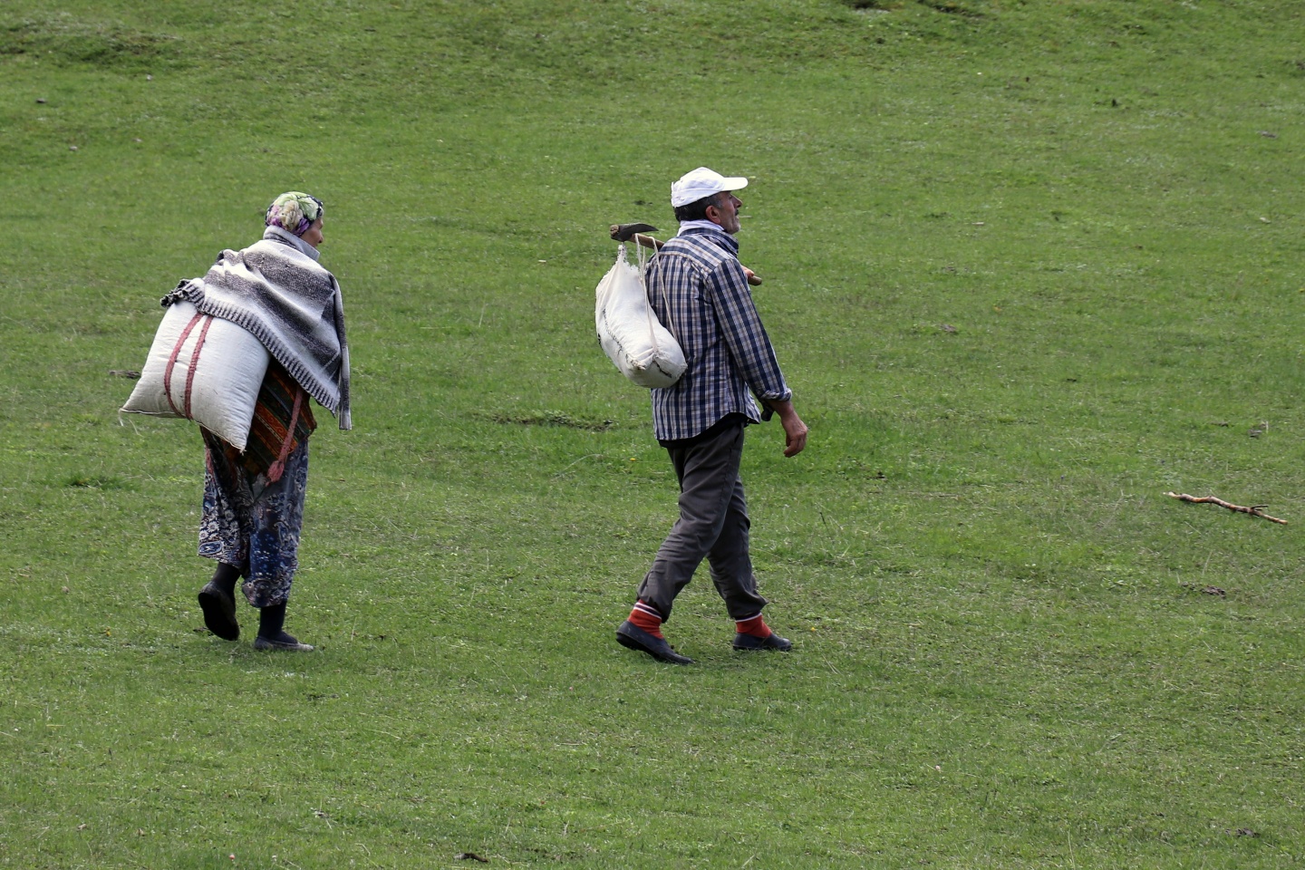 Gümüşhaneli dağcılardan bulutların üzerinde yürüyüş 51