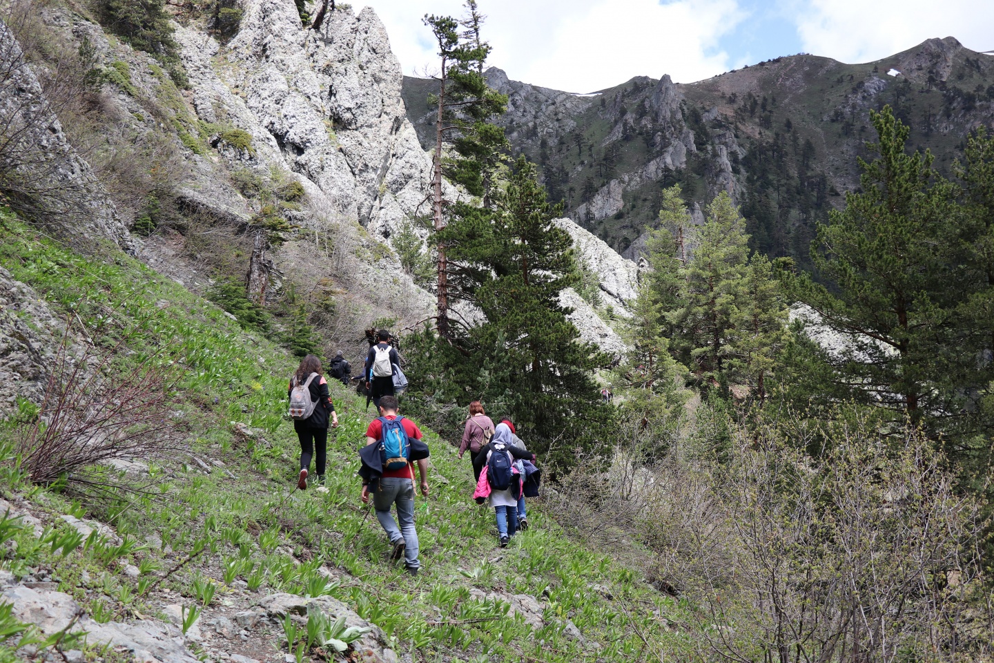 Gümüşhaneli dağcılardan bulutların üzerinde yürüyüş 47