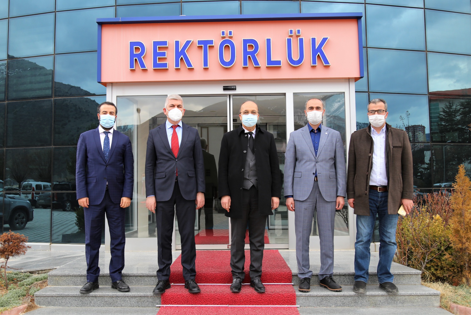 Tuğlu’dan Rektör Zeybek’e ziyaret 4