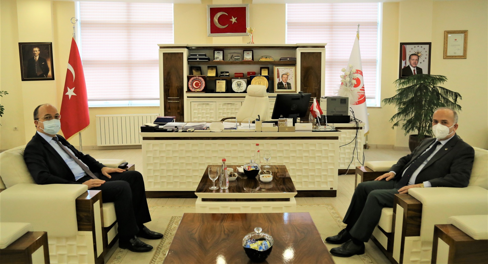 Rektörlerden hayırlı olsun ziyareti 3