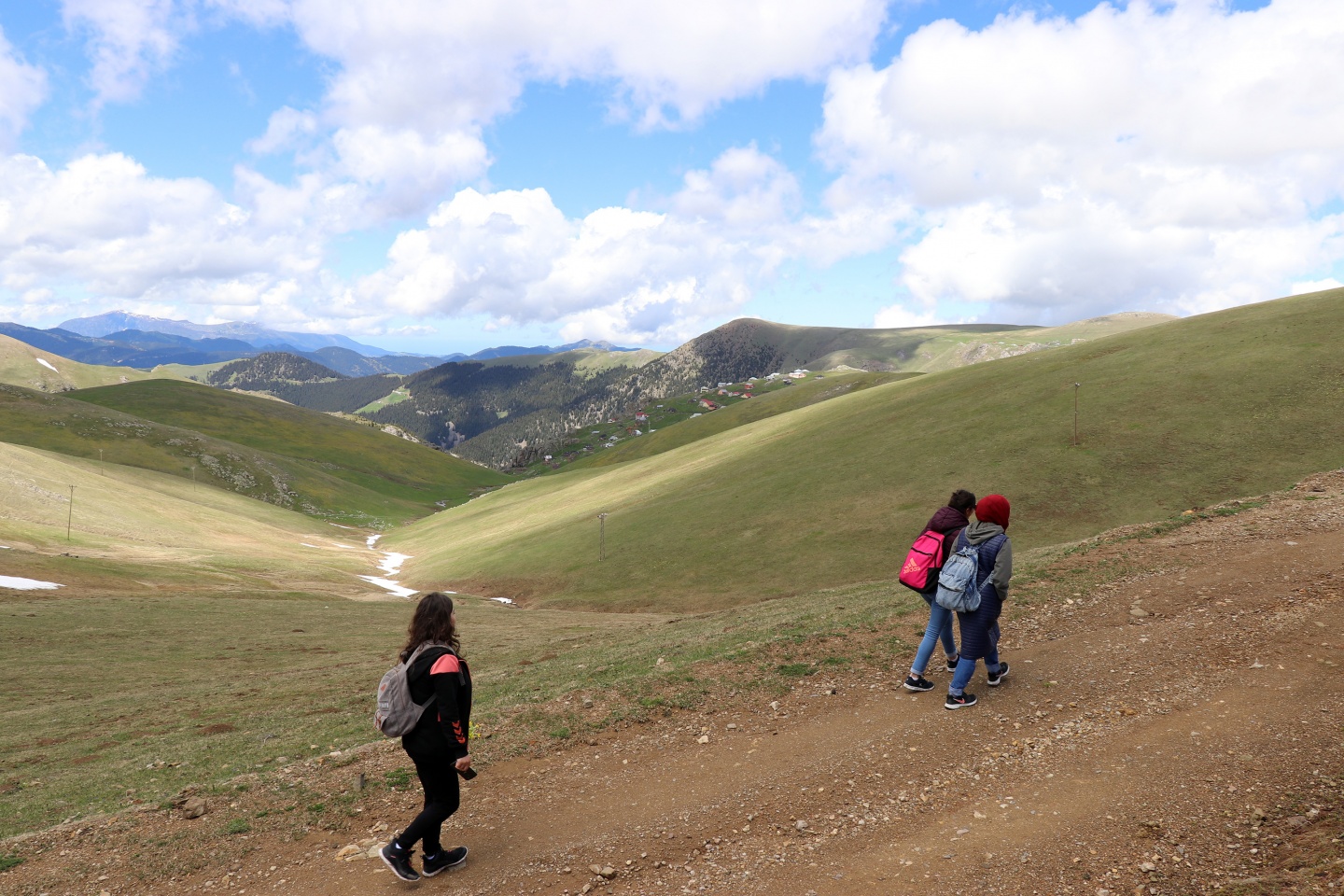 Gümüşhaneli dağcılardan bulutların üzerinde yürüyüş 33