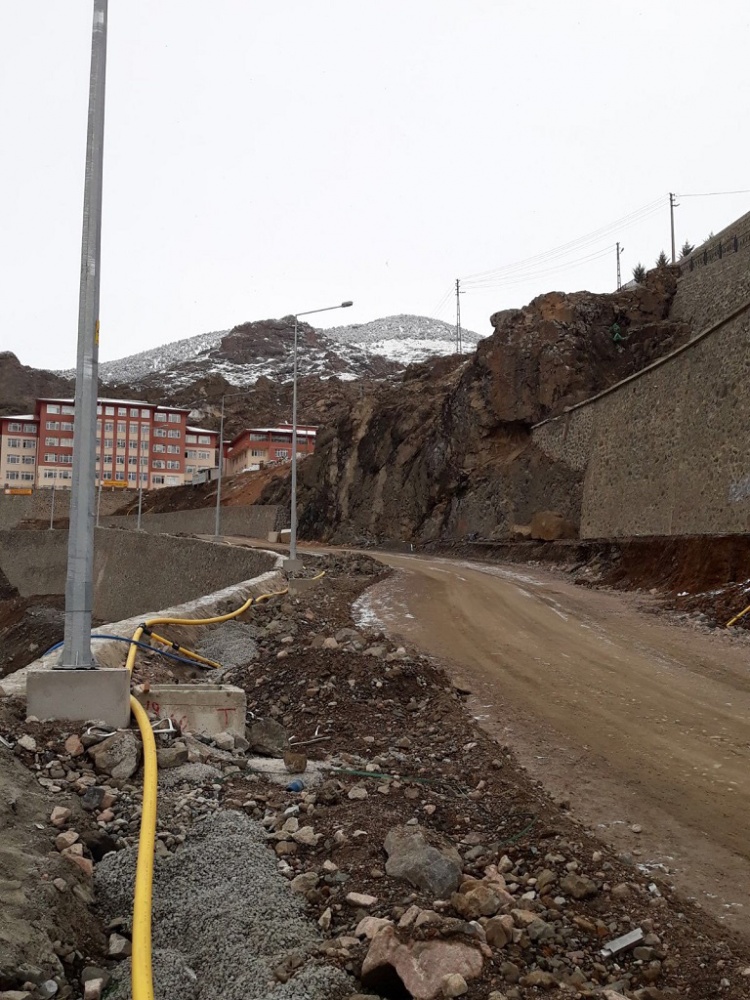 ÇORUH EDAŞ yatırım çalışmalarına devam ediyor 9