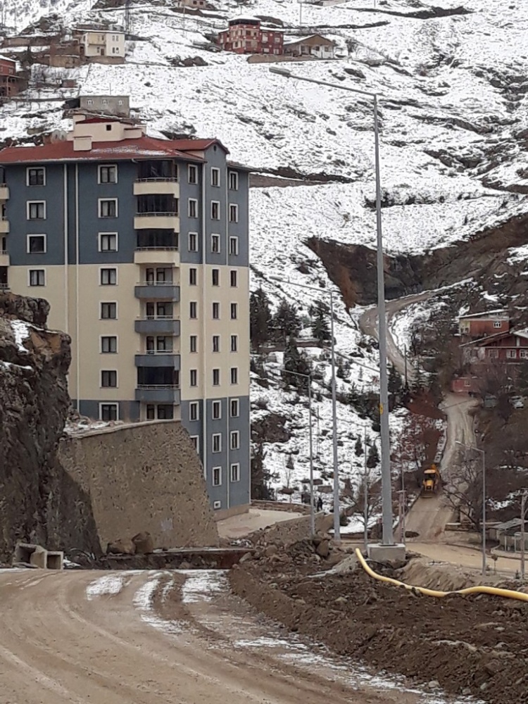 ÇORUH EDAŞ yatırım çalışmalarına devam ediyor 6