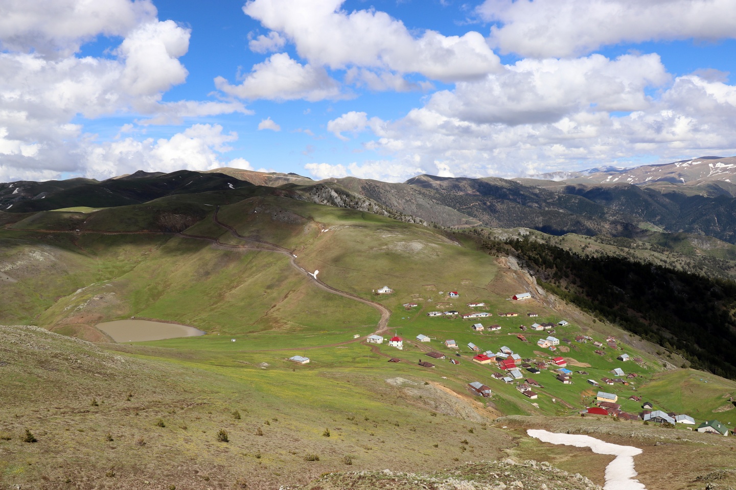 Gümüşhaneli dağcılardan bulutların üzerinde yürüyüş 73