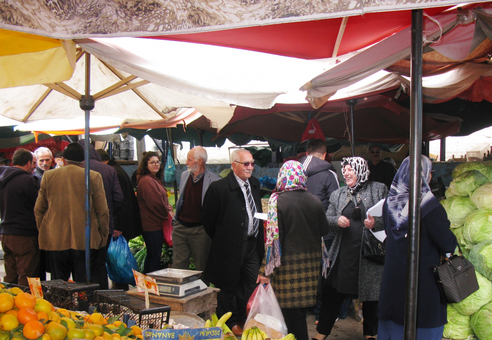 İYİ Parti Gümüşhane teşkilatı kadına şiddete hayır dedi 8