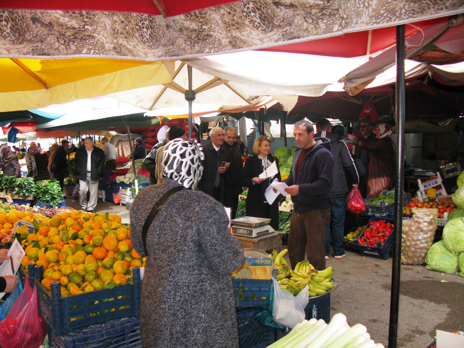 İYİ Parti Gümüşhane teşkilatı kadına şiddete hayır dedi 7