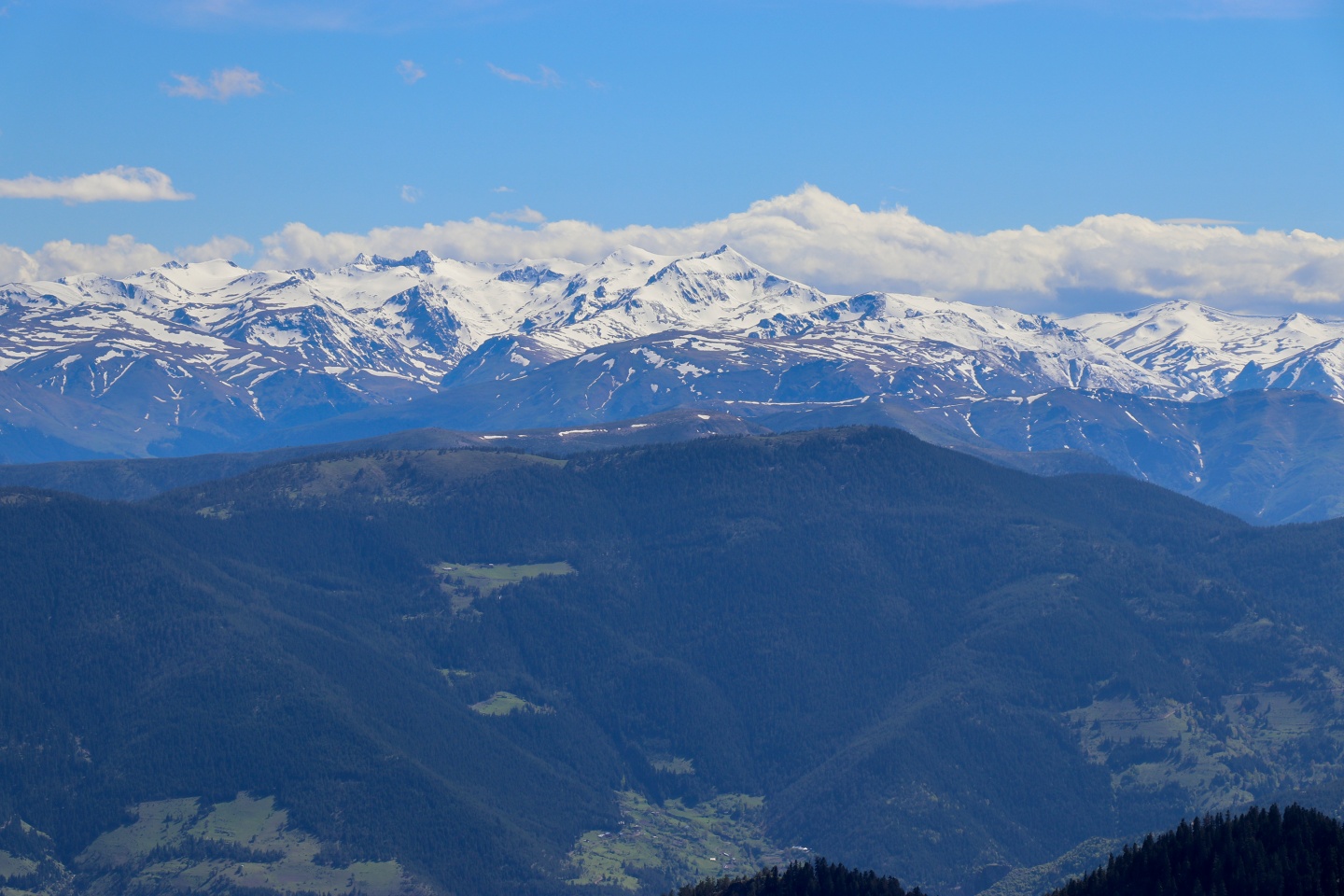Gümüşhaneli dağcılardan bulutların üzerinde yürüyüş 76