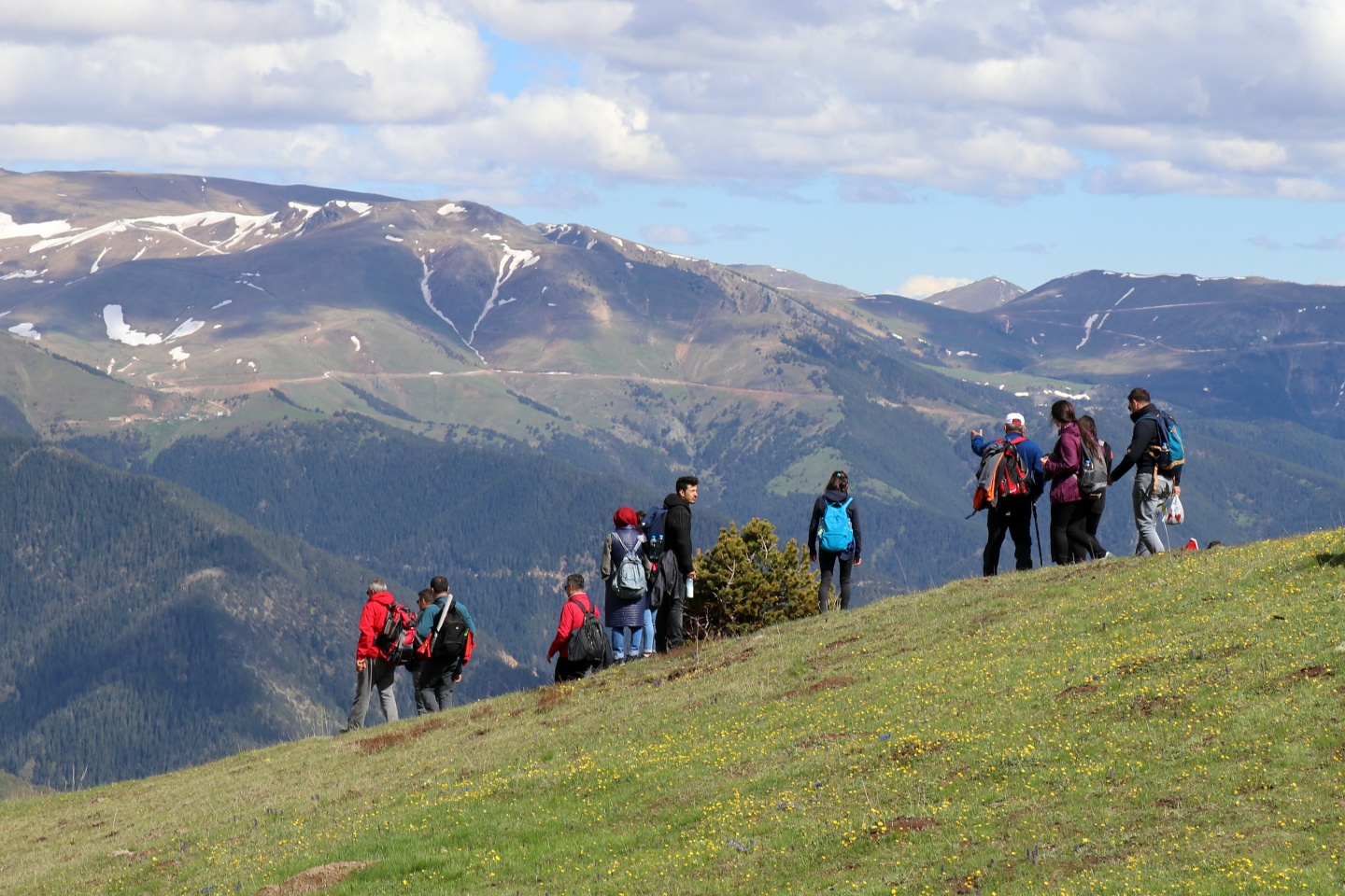 Gümüşhaneli dağcılardan bulutların üzerinde yürüyüş 13