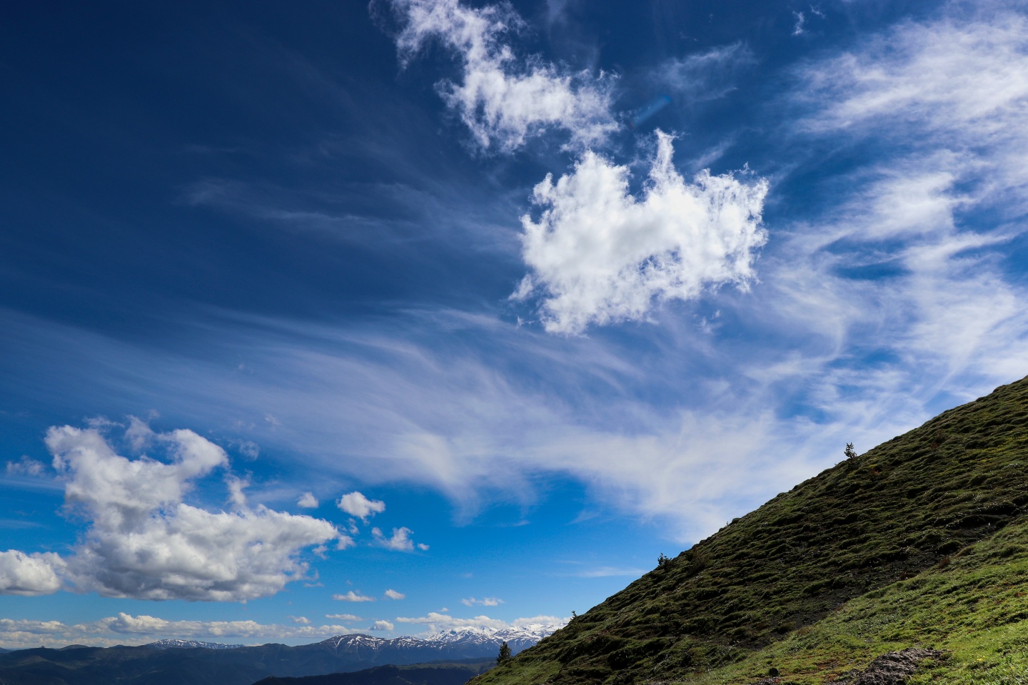 Gümüşhaneli dağcılardan bulutların üzerinde yürüyüş 44