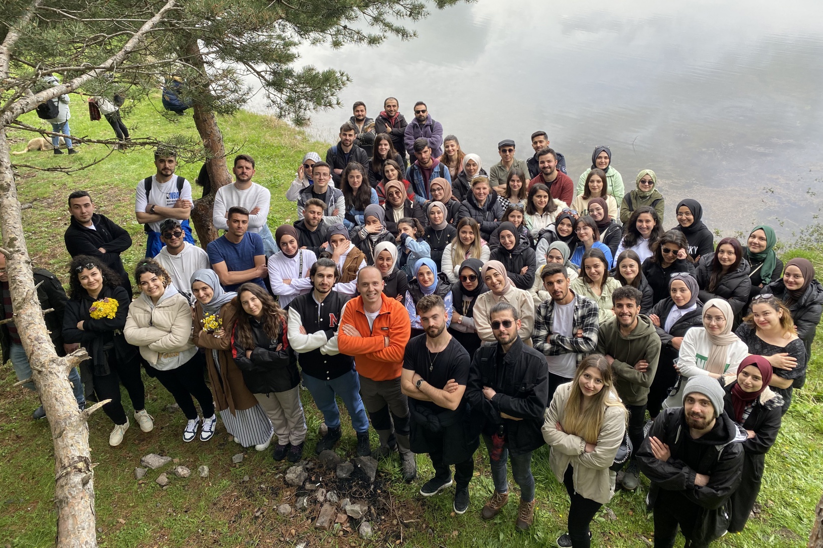 Gençler 19 Mayıs’ı Altınpınar Gölünde kutladı 21