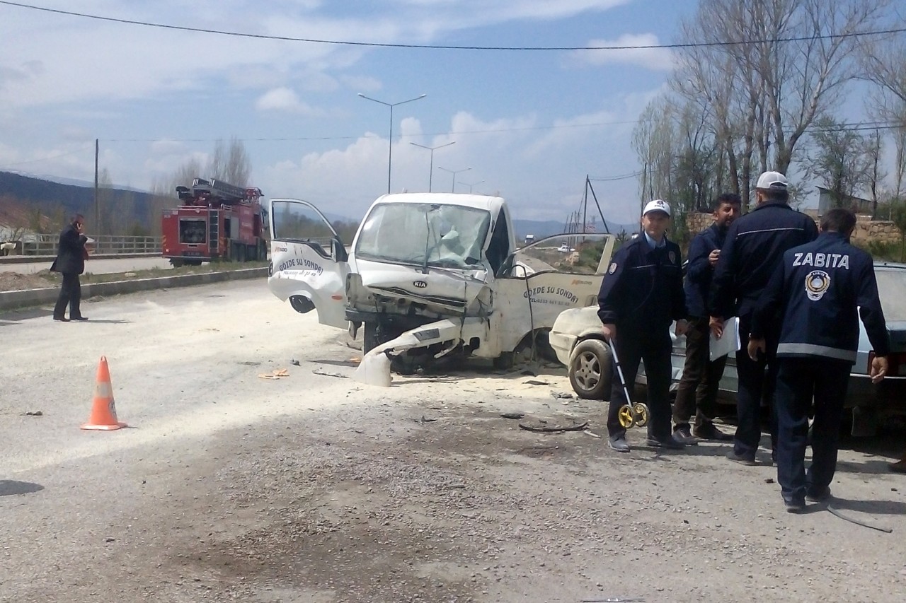 Gümüşhane’de Feci Kaza: 2 Ölü, 6 Yaralı 6