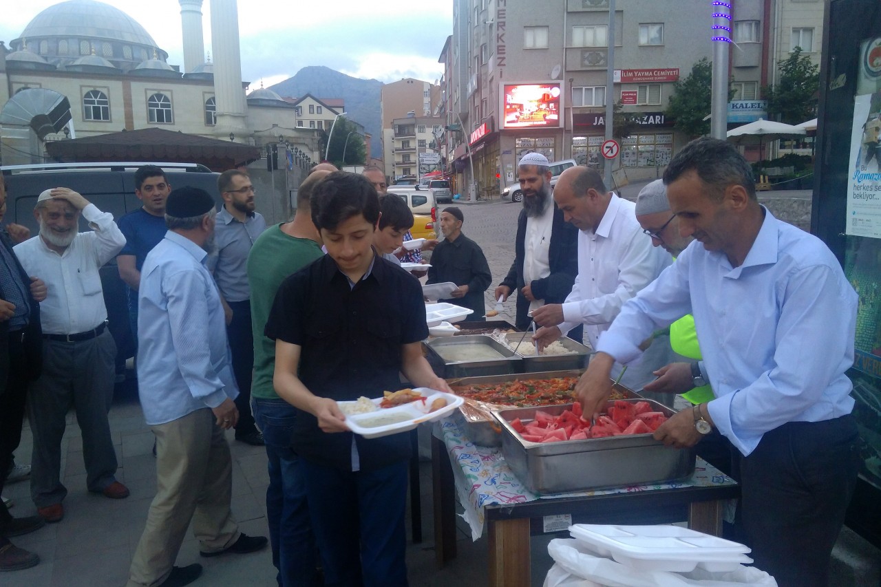 Beşir Derneğinden iftar programı 1