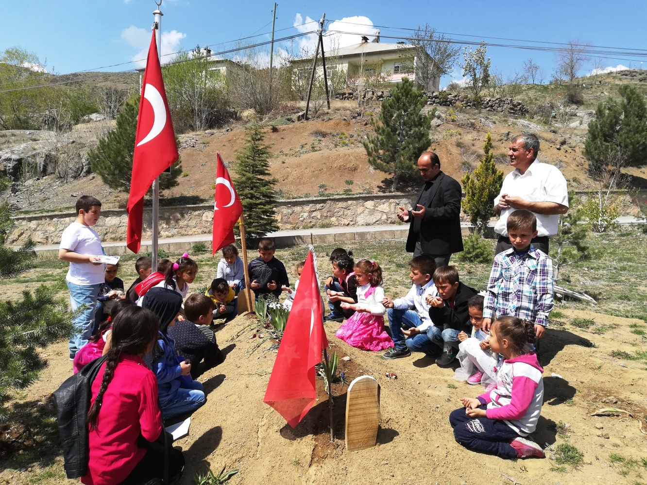 Minik yüreklerden büyük ziyaretler 8