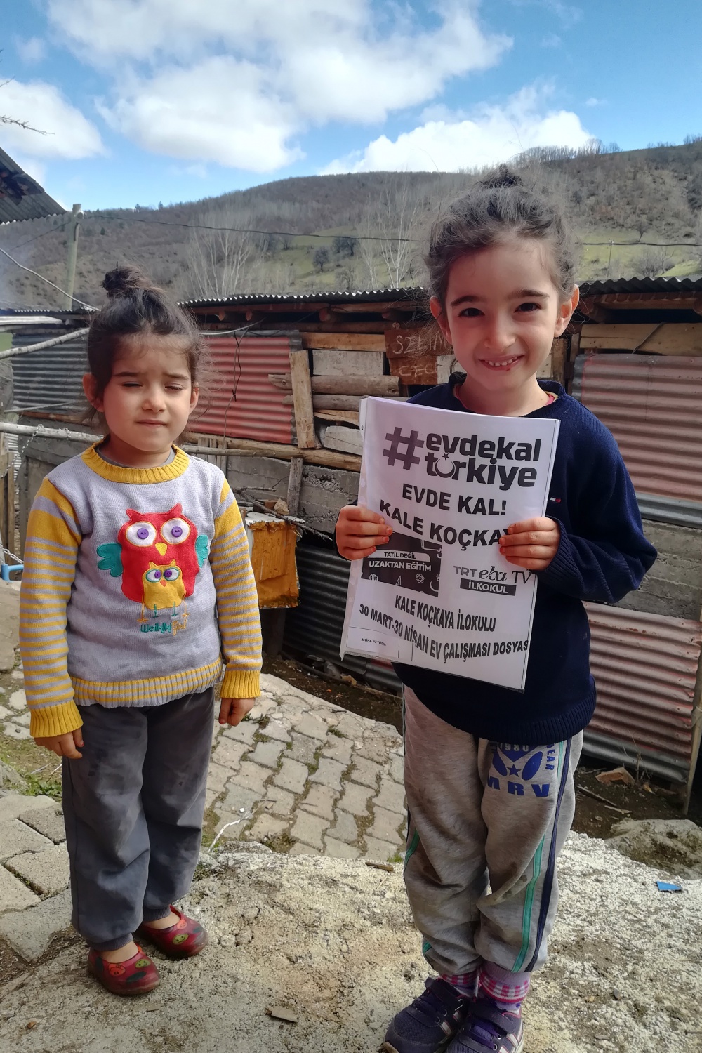 'Öğretmenim size günaydın demeyi, arkadaşlarımla oynamayı çok özledim' 4